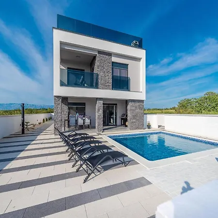 Contessa Privlaka (Zadar)