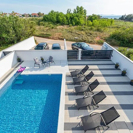 Contessa * Privlaka (Zadar)