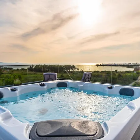 Feriehus Contessa Privlaka (Zadar)