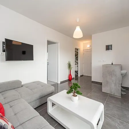 Contessa פריבלאקה