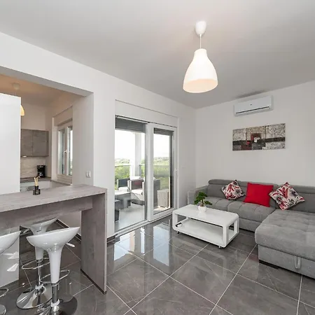 Contessa פריבלאקה